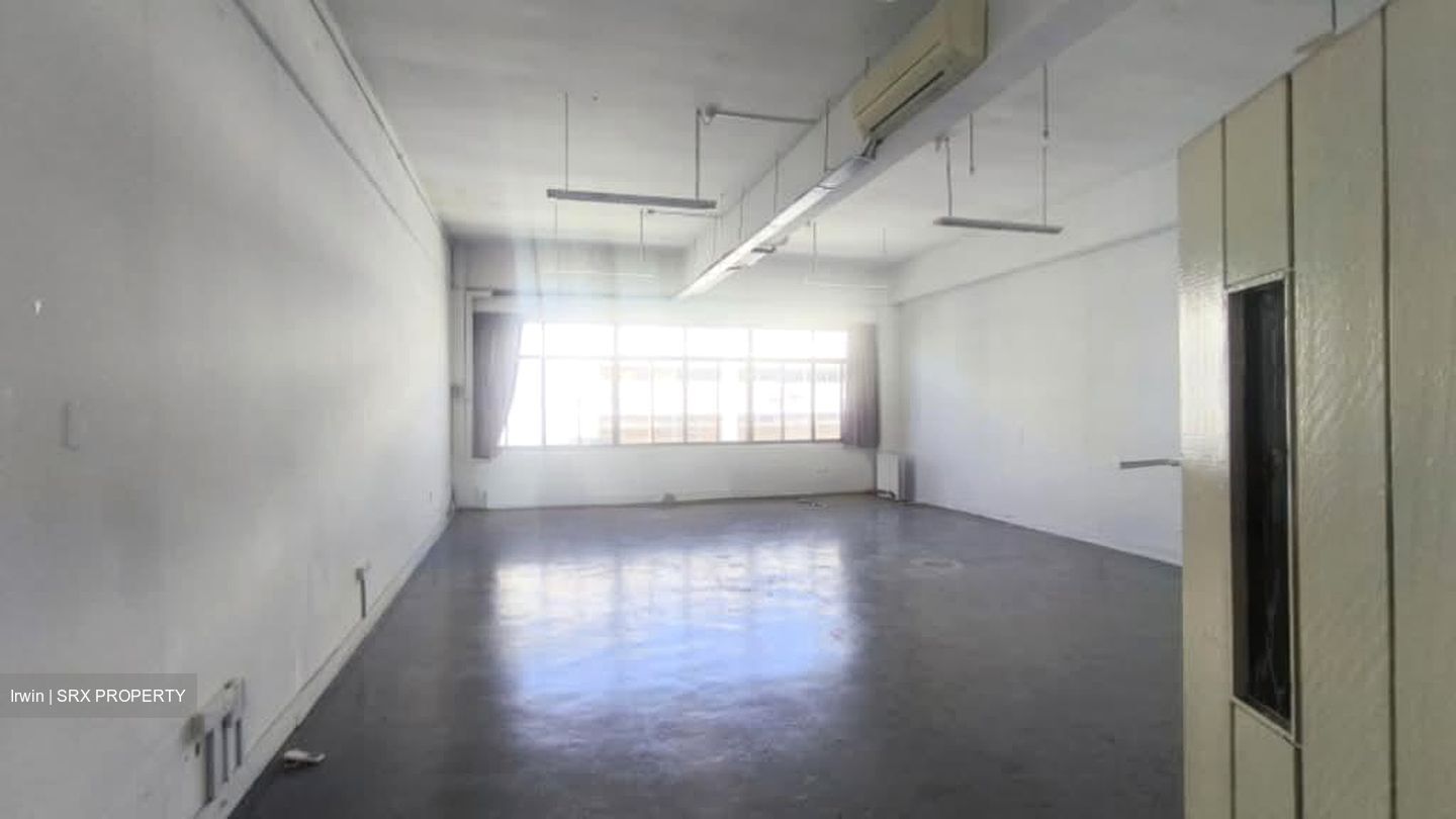 Sin Cheong Building (D20), Factory #560778061
